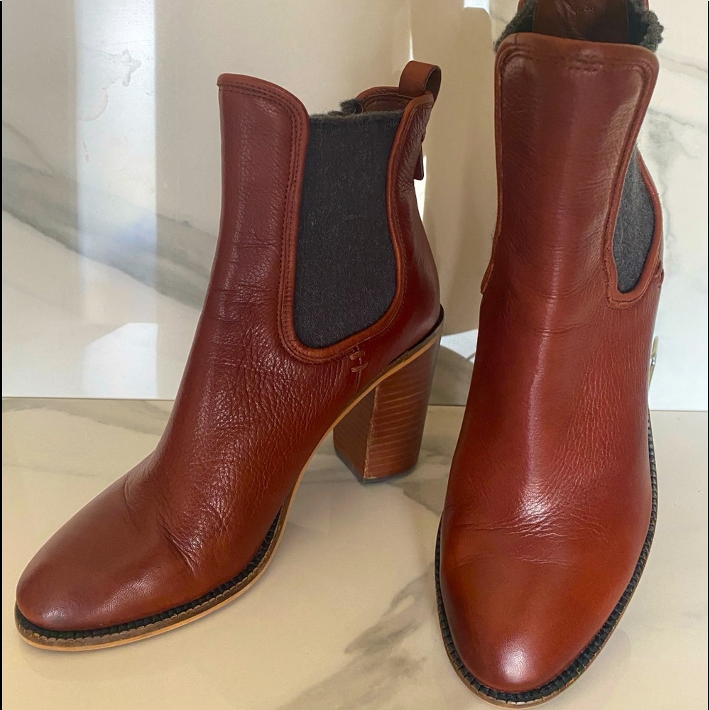 Dolce Vita Real Leather & Fabric Slip Stack Heel Booties Size 9